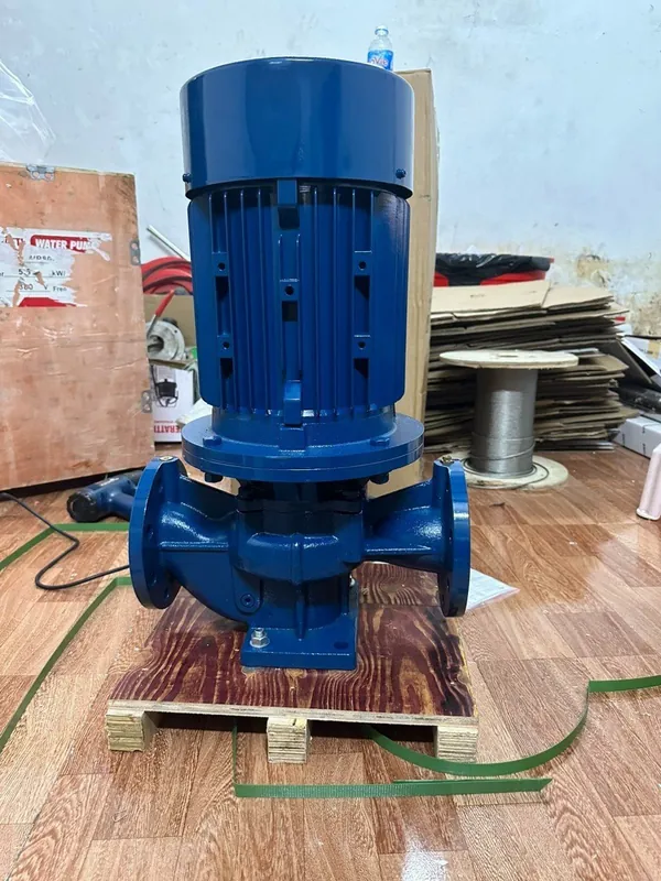Bơm dự phòng tự động chuyển trong hệ cấp nước tòa nhà