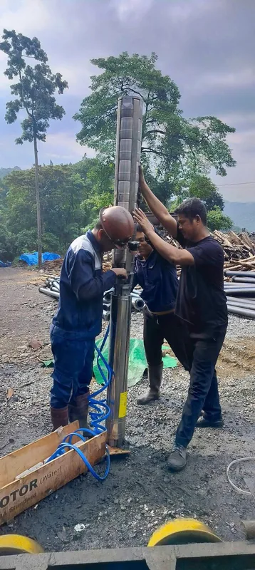 Bơm chìm giếng khoan dạng dài