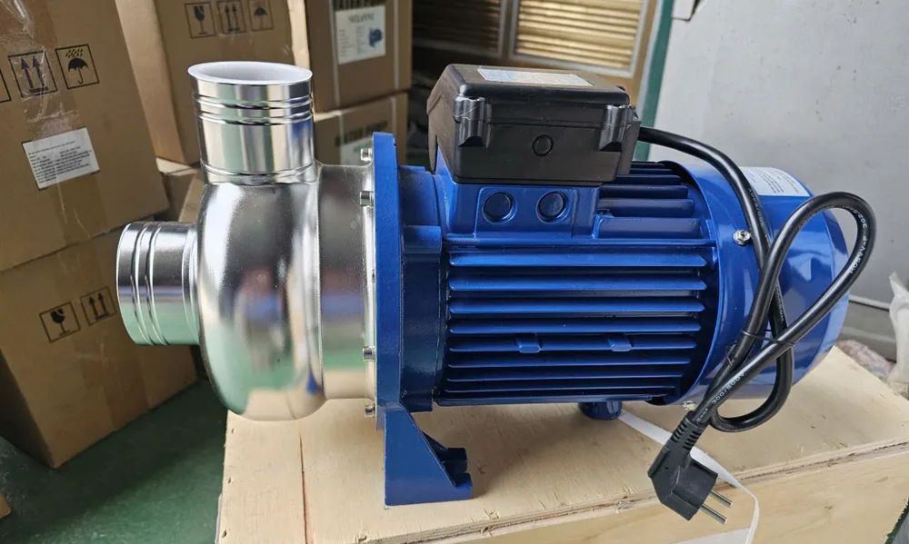 Cụm máy bơm đặt trên mặt bằng